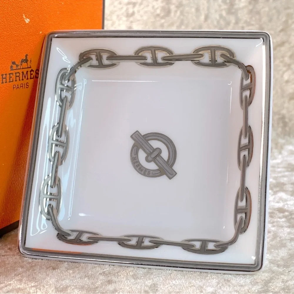 🎄Sale🎄 Authentic Hermes “Chaine D’ancre” Platinum Jewelry Tray